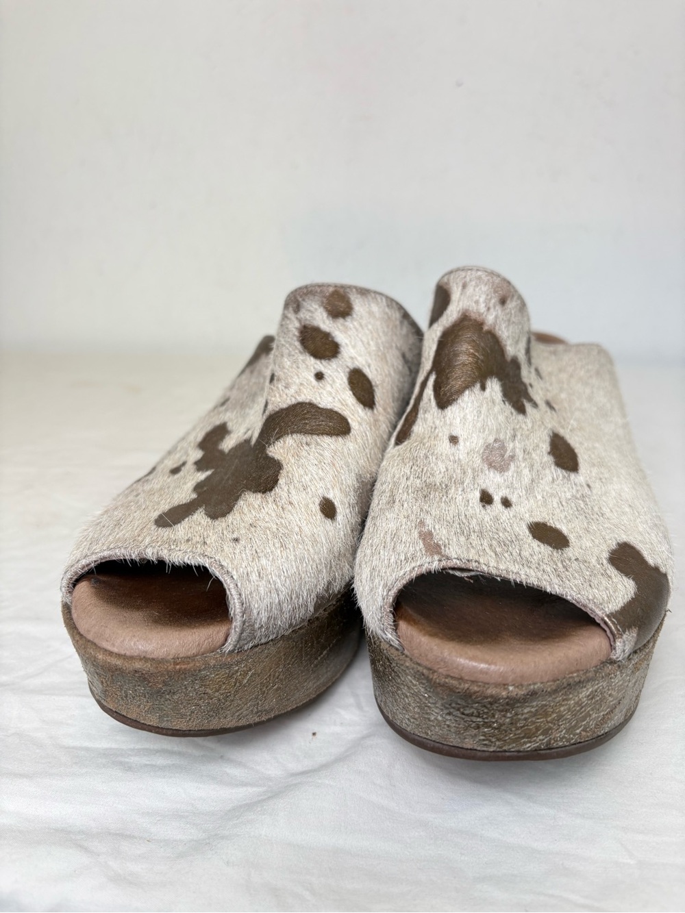 Chocolat Blu Yiona Wedge Slide Sandal Size 8 - Picture 4 of 11